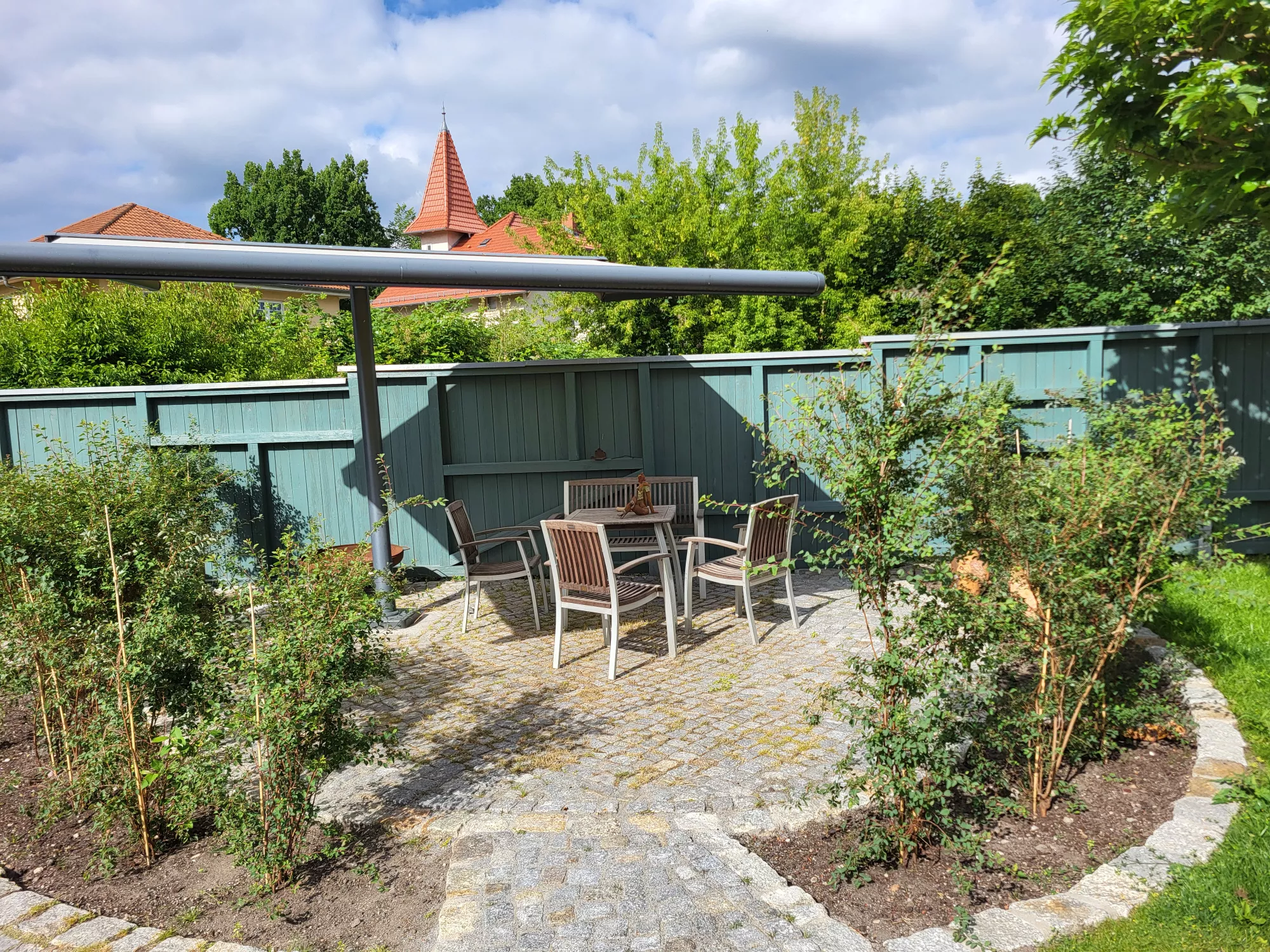 Terrasse Ferienwohnung Neubrandenburg in der Villa ValenTina - Ferienwohnungen Reißhauer